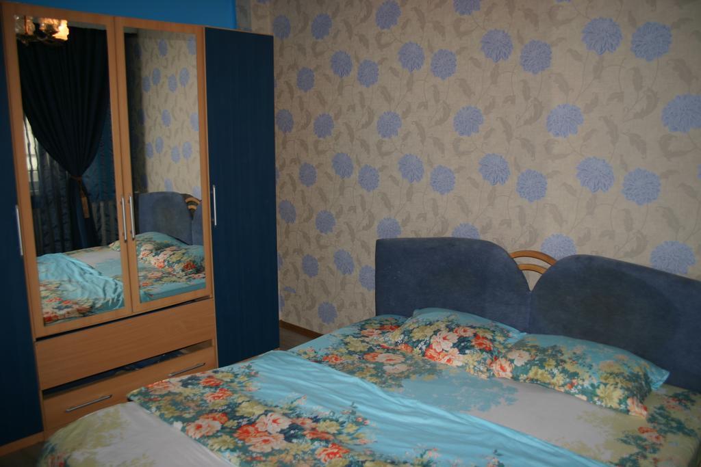 Salonul Rosu Apartment Bacău Exterior photo